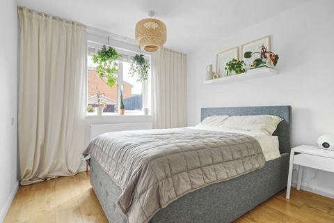 Flat 1, Cedar Lodge Davison Drive, Cheshunt, Waltham Cross, EN8 0SF