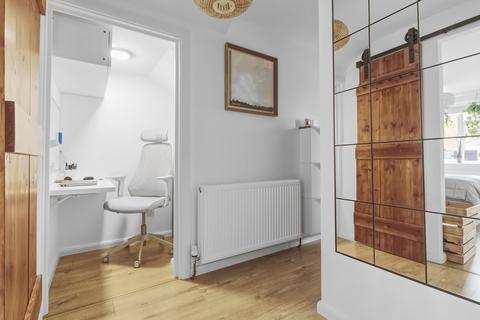 Flat 1, Cedar Lodge Davison Drive, Cheshunt, Waltham Cross, EN8 0SF