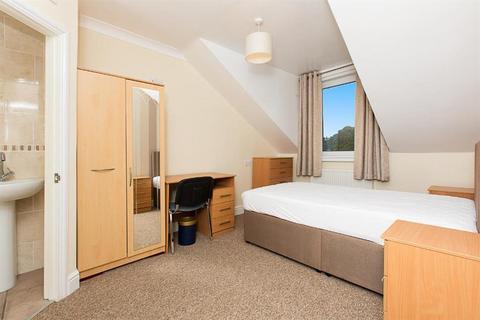 1 bedroom private hall to rent, Heavitree Road, Exeter, EX1 2LQ