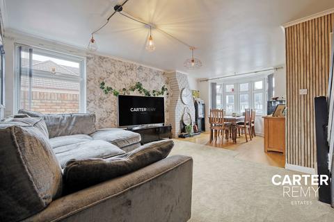 undefined, Victoria Avenue Grays, RM16