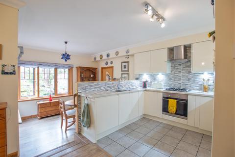 undefined, The Crescent, Skelmorlie PA17