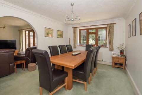 6 Rydal Drive, West Wickham, BR4 9QH