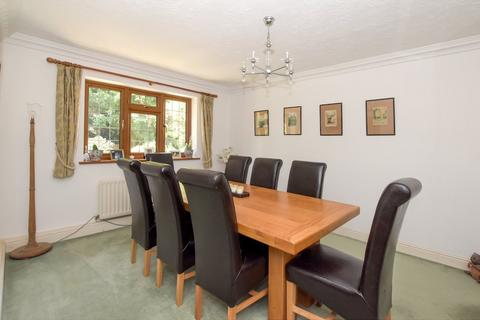6 Rydal Drive, West Wickham, BR4 9QH