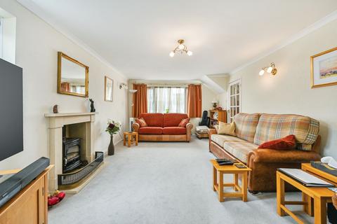 26 Earlsfield Road, Hythe, CT21 5PE