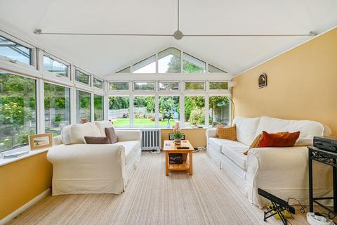 26 Earlsfield Road, Hythe, CT21 5PE
