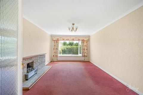 3 bedroom detached bungalow for sale, Chestnut Avenue, West Cross, Swansea