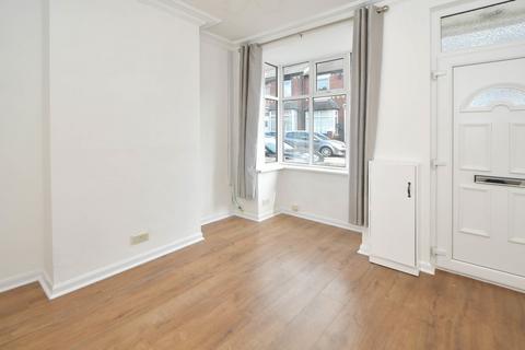 2 bedroom terraced house to rent, Wade Street, Burslem, Stoke-On-Trent