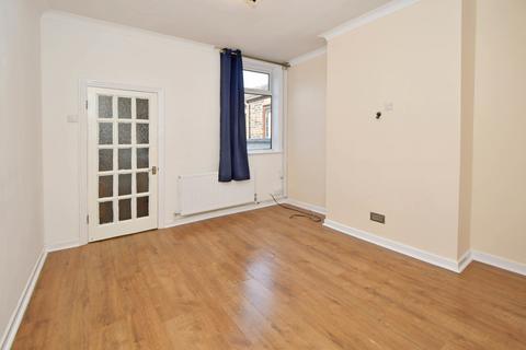 2 bedroom terraced house to rent, Wade Street, Burslem, Stoke-On-Trent