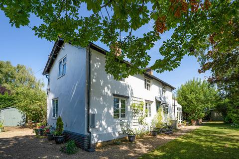 4 bedroom cottage for sale, Chadshunt, Near Kineton
