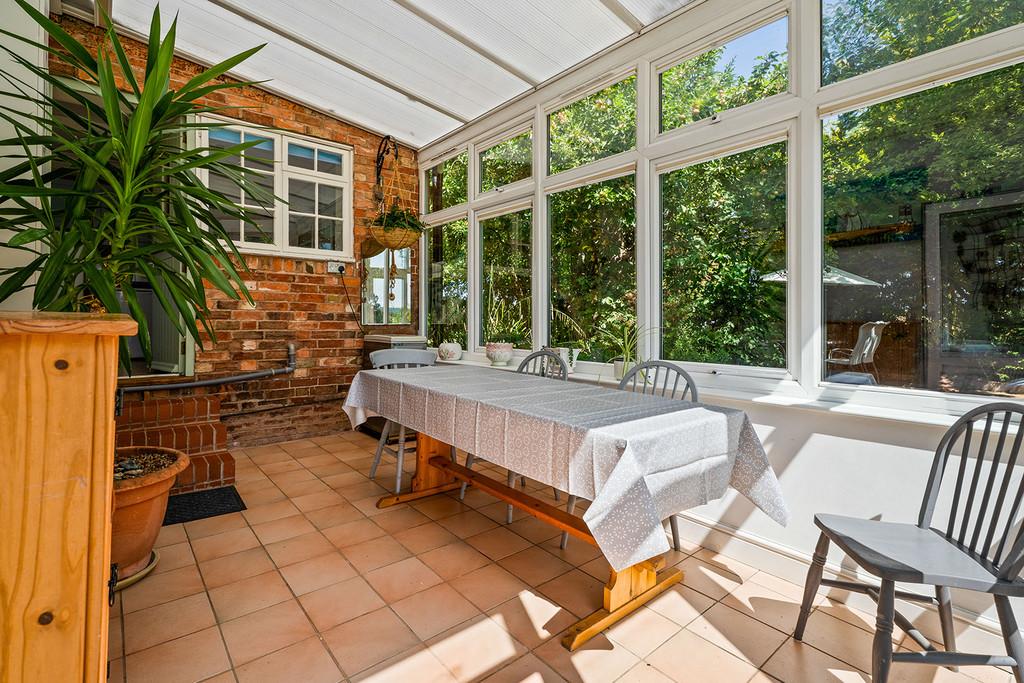 Garden room