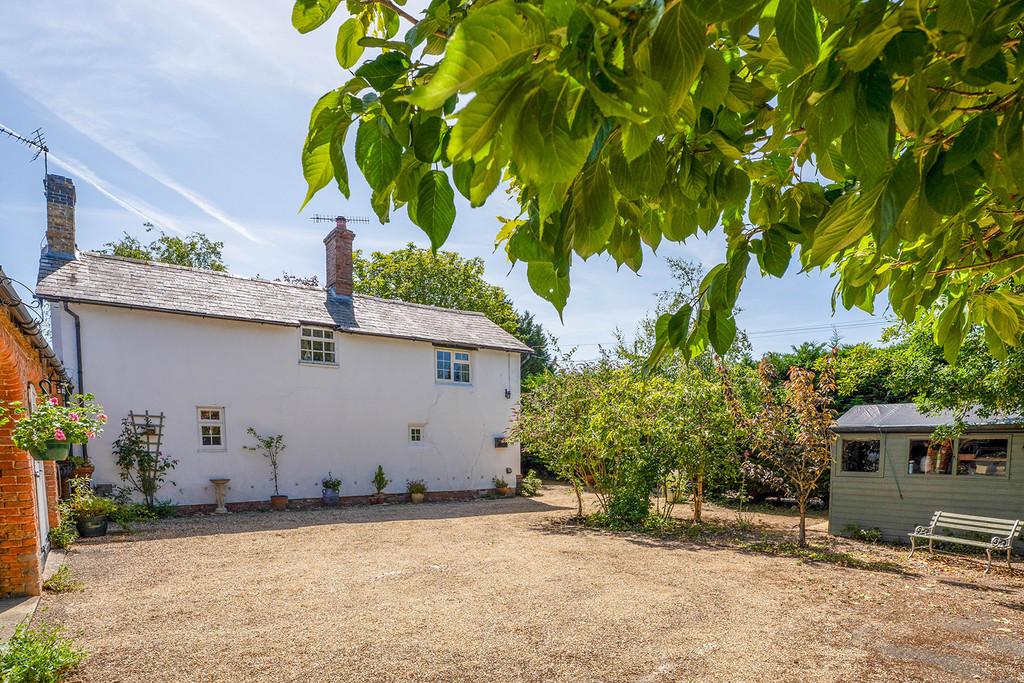 Driveway and courtyard