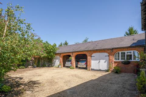 4 bedroom cottage for sale, Chadshunt, Near Kineton