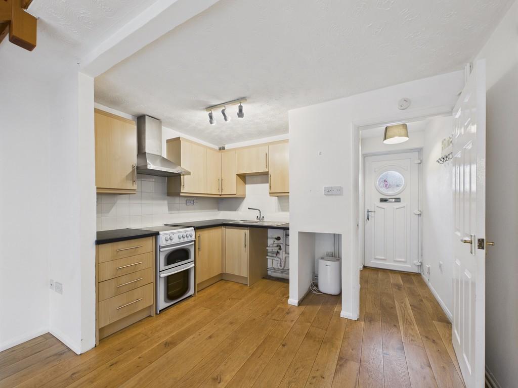 Cam04092 g0 pr0078 still005