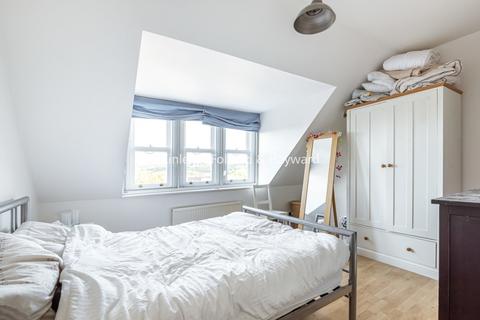 1 bedroom flat to rent, Hillfield Avenue, Crouch End, London, N8
