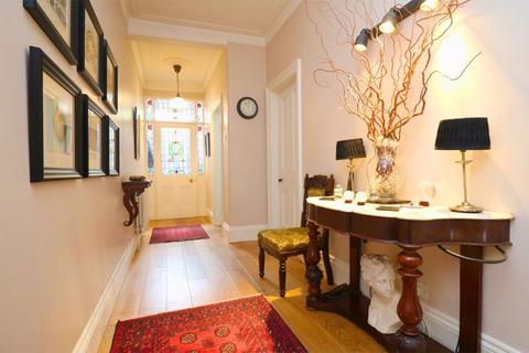 4 bedroom semi-detached house for sale, Charlotte Street, Walsall