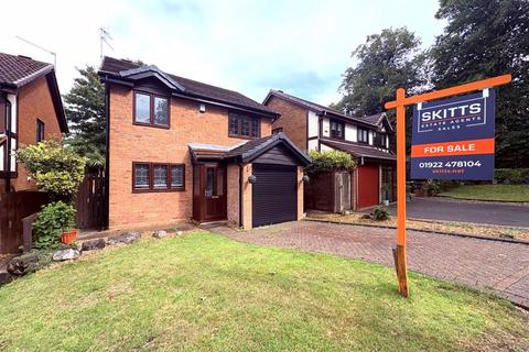 Hoylake Close, Bloxwich, Walsall