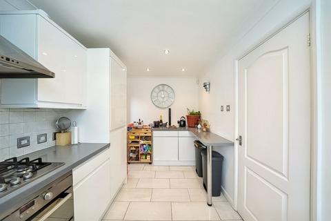 21 Hoylake Close, Walsall, WS3 3XJ