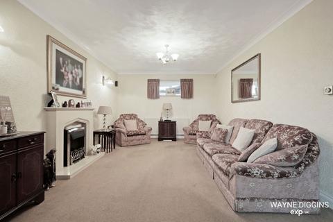 5 bedroom detached house for sale, Cherrydown, Grays RM16