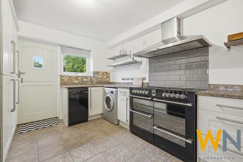 undefined, Warley Hill, Warley, Brentwood CM14