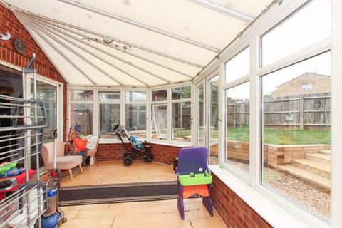 11 Berkeley Square, Hemel Hempstead, HP2 7QR