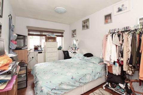 11 Berkeley Square, Hemel Hempstead, HP2 7QR