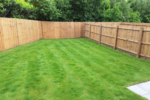 2 bedroom terraced house for sale, 15 Fern Close, Tingley, Wakefield