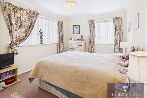 undefined, Two Bedroom Maisonette  Tower Road, Clacton-On-Sea