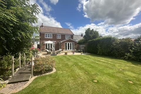 4 bedroom detached house for sale, Hesketh Lane, Tarleton, Preston