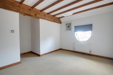 2 bedroom barn conversion to rent, The Maltings, Church Road, Slapton