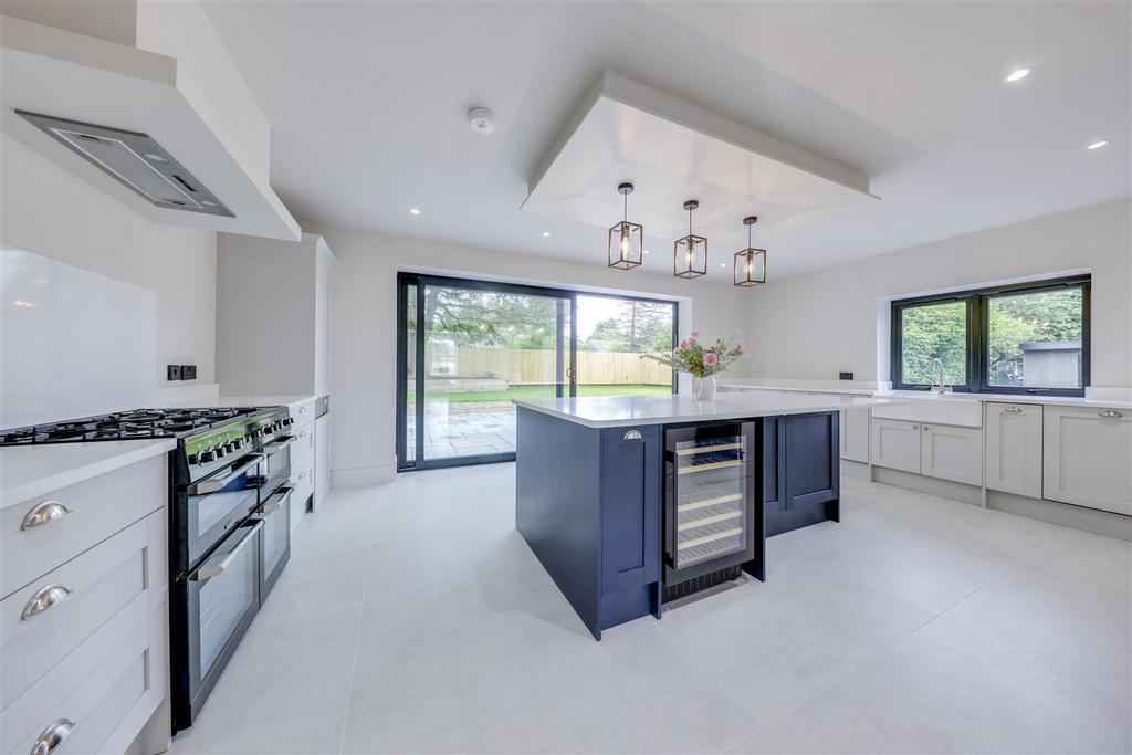 Breakfast Kitchen