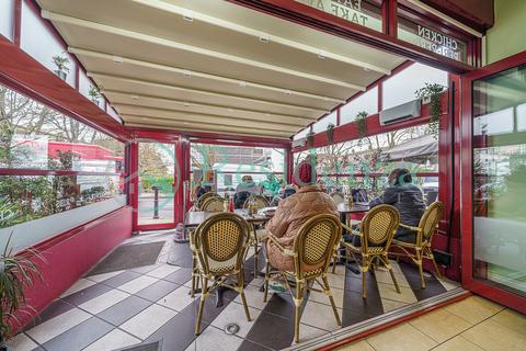 Retail property (high street) to rent, 89-89A Lavender Hl London SW11 5QL