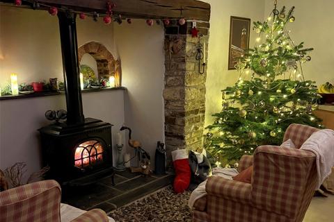 4 bedroom detached house for sale, Huntshaw, Torrington, Devon, EX38