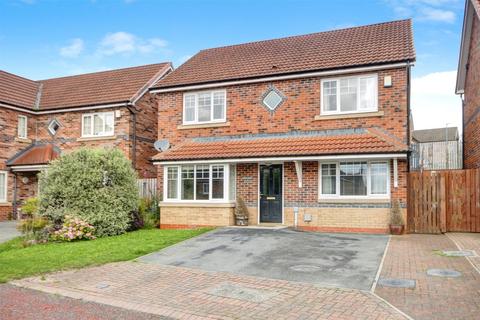 5 bedroom detached house for sale, Deepdale Drive, Consett, County Durham, DH8