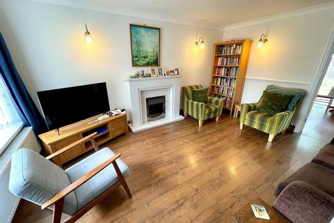 71 Blackbrook Way, Wolverhampton, WV10 8TB