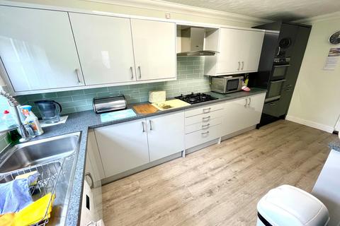 71 Blackbrook Way, Wolverhampton, WV10 8TB