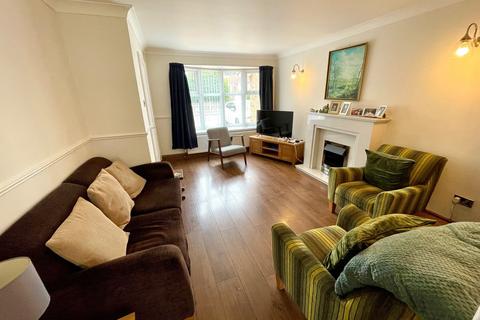 71 Blackbrook Way, Wolverhampton, WV10 8TB