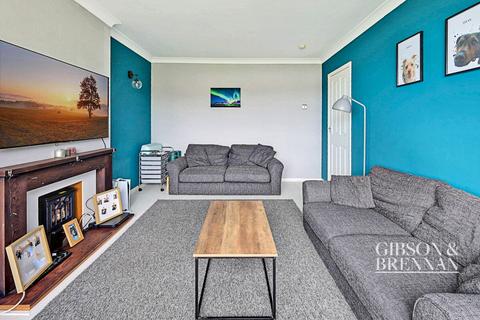 82a Alexandra Road, Rochford, SS4 3HD