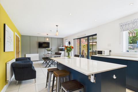 4 bedroom detached house for sale, Thompsons Yard, Yaxley, PE7