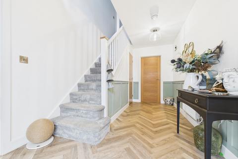 4 bedroom detached house for sale, Thompsons Yard, Yaxley, PE7