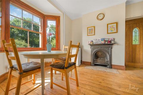 3 bedroom detached house for sale, Wernffrwd, Llanmorlais, Swansea