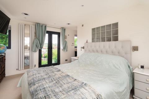 27 The Close, Henley-on-thames, RG9 1SR