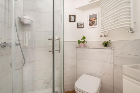 27 The Close, Henley-on-thames, RG9 1SR