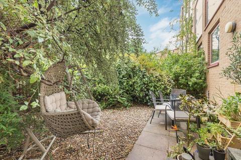 1 bedroom flat for sale, Asher Way, London E1W