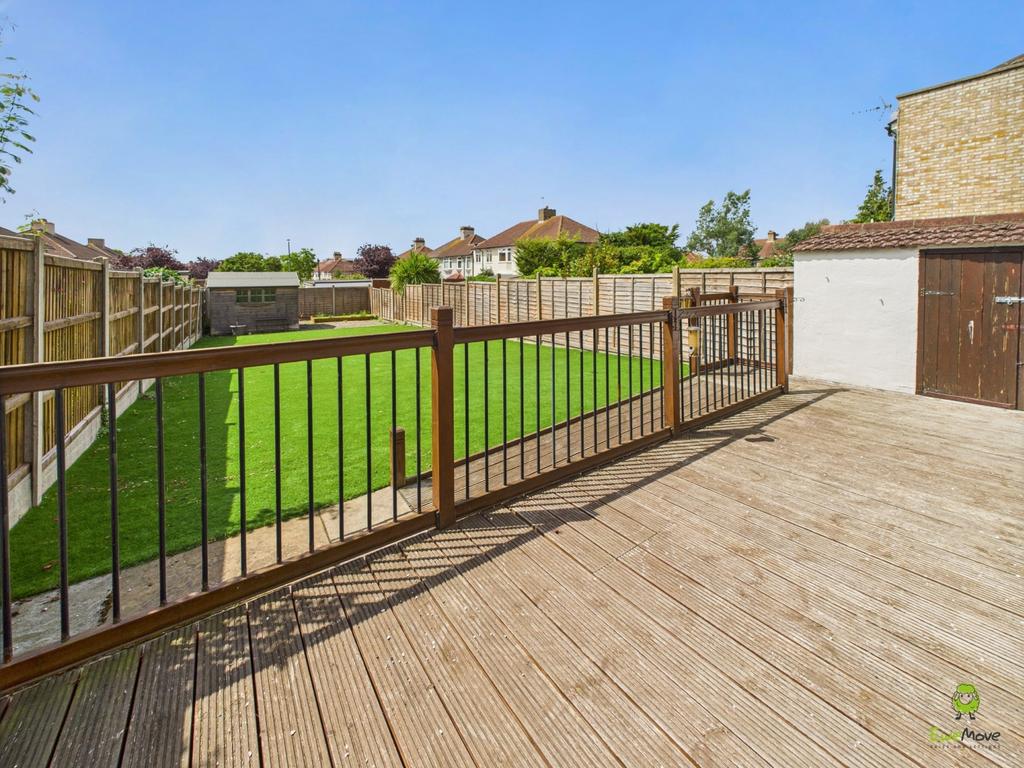 Presented by Clinton at Ewe Move Bexleyheath and Da