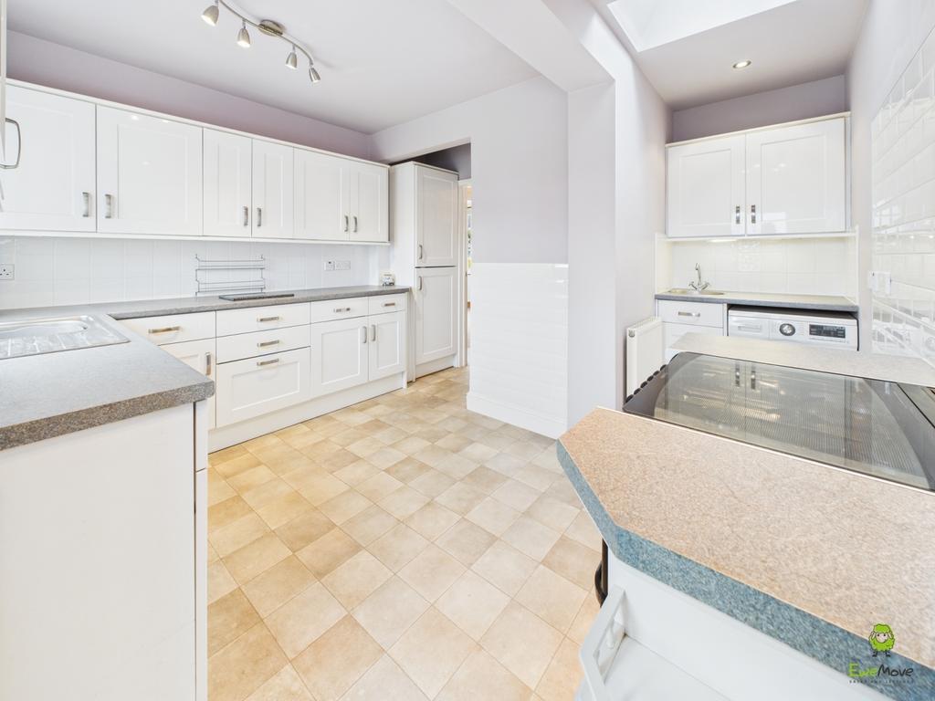 Presented by Clinton at Ewe Move Bexleyheath and Da