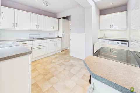 16 Cranbrook Road, Bexleyheath, DA7 5EY