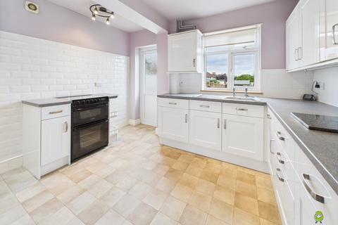 16 Cranbrook Road, Bexleyheath, DA7 5EY