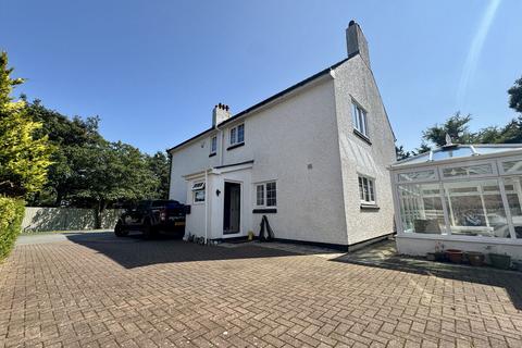 undefined, Llys Coedlys, Valley, Anglesey, LL65