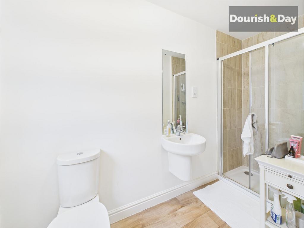Ensuite Shower Room