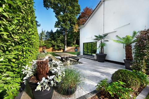 5 bedroom detached house to rent, Claverdon Drive, Sutton Coldfield B74